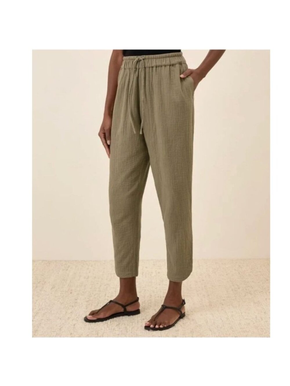 Pact Organic Coastal Double Gauze Tapered Pull-On Pant in Khaki Green M